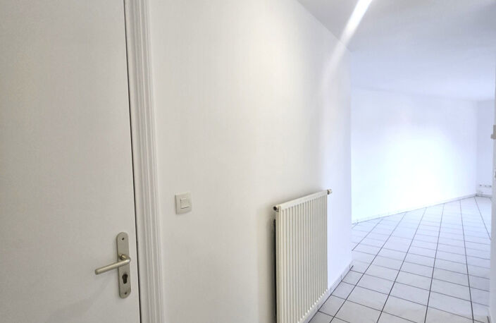 Appartement T2 de 50.54 m2 hab. Centre Village 69630 CHAPONO — photo 5