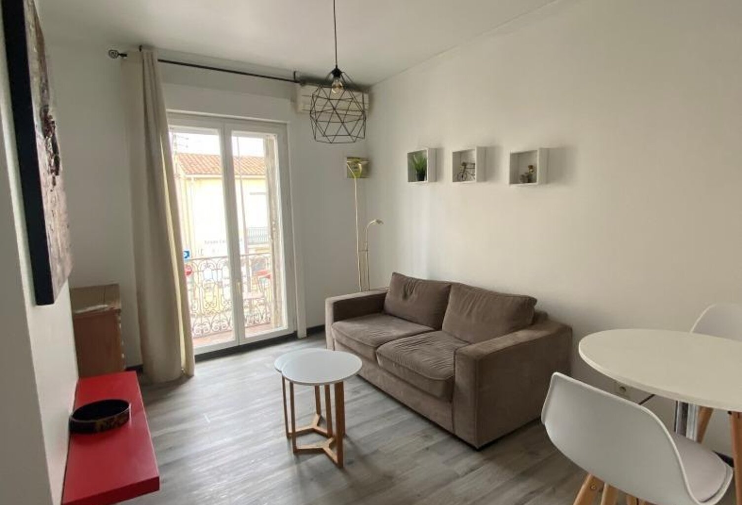 2 Pièces — photo 1