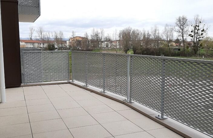 Location appartement 2 pièces 43 m² à Belleville-en-Beaujolais (69220) — photo 5