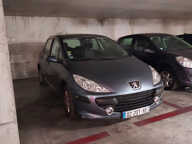 Bd Baille/ rue des vertus: Parking en sous sol — photo 2