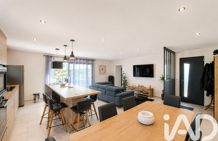 Vente Maison/villa 4 pièces — photo 3