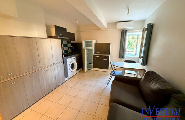 OULLINS-PIERRE BENITE PROCHE HOPITAL LYON SUD - Studio 19m² — photo 4