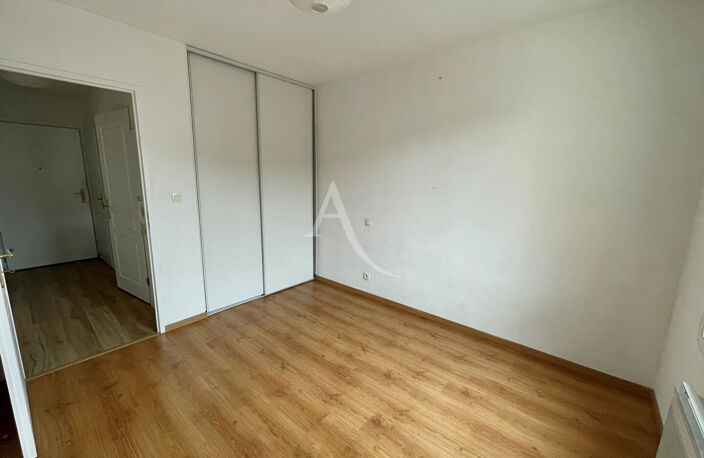 Appartement T2 de 42m² avec balcon à l'Isle-Jourdain — photo 4