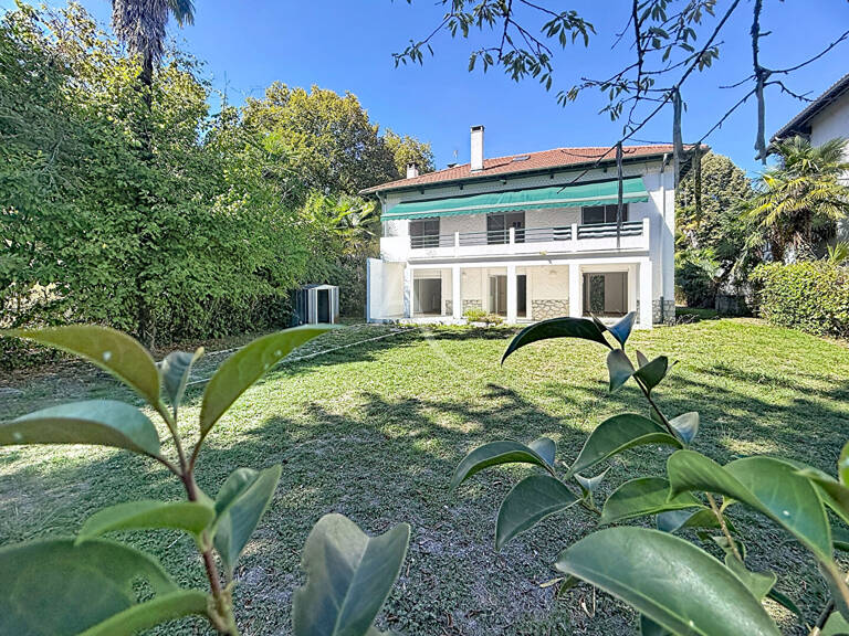 Trespoey  Maison Pau 5 chambres  et jardin — photo 1