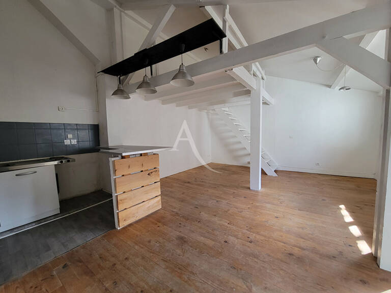 Appartement Pau 1 pièce(s) 33.510 m2 — photo 1