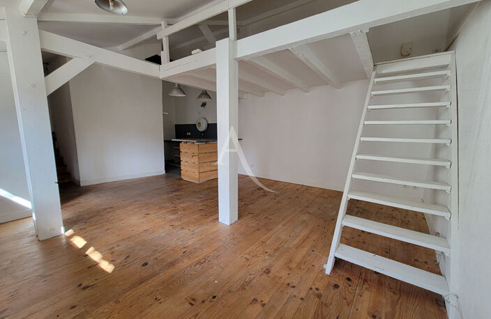 Appartement Pau 1 pièce(s) 33.510 m2 — photo 2