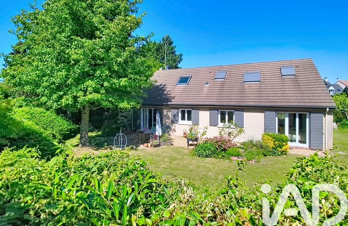 Vente Maison/villa 7 pièces — photo 2