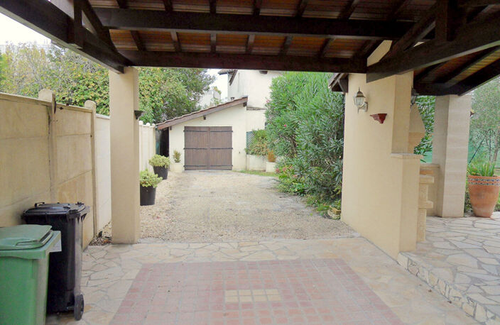 A LOUER MAISON DE TYPE 4 AVEC JARDIN - SECTEUR LORMONT TRAM LIGNE A — photo 2