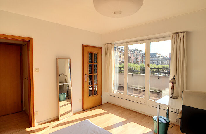 Appartement Strasbourg 1 pièce meublé 26 m2 — photo 2
