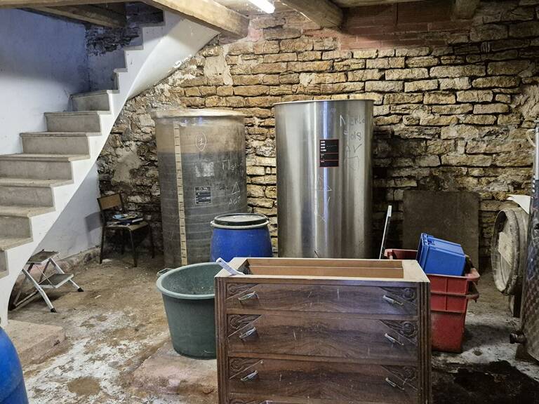 Dépendance en pierre, coeur de village SAINT COME D'OLT — photo 1