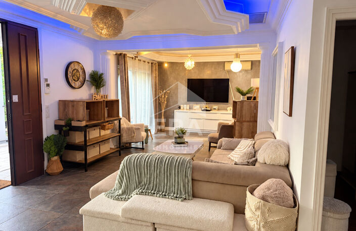 LA COLLE SUR LOUP VILLA DE PLAIN-PIED  JARDIN  GRAND GARAGE ET STATIONNEMENTS — photo 3