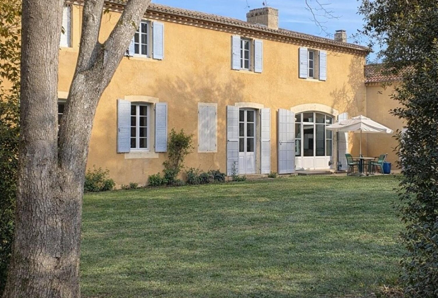 "Vivez en grand à Mirande : Une demeure d'exception qui s'autofinance — photo 1