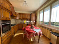A VENDRE - Maison d'habitation avec terrain - MARCILLAC VALLON — photo 4