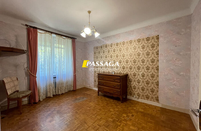 A VENDRE - Maison d'habitation avec terrain - MARCILLAC VALLON — photo 5