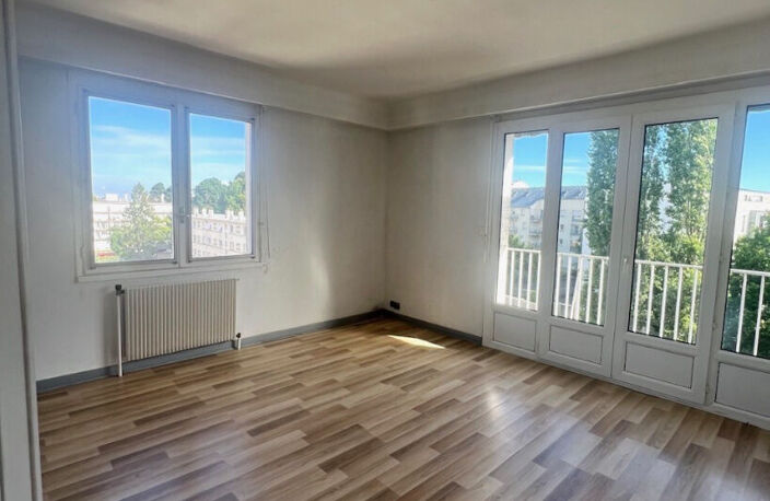 Appartement Nantes 2 pièce(s) 59.82 m2 — photo 2