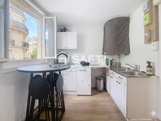 Studio à rénover  Emplacement recherché en centre-ville — photo du bien
