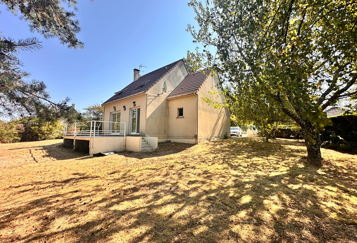 MAISON AUBIGNY SUR NERE - 5 pièce(s) - 107 m2 — photo 1
