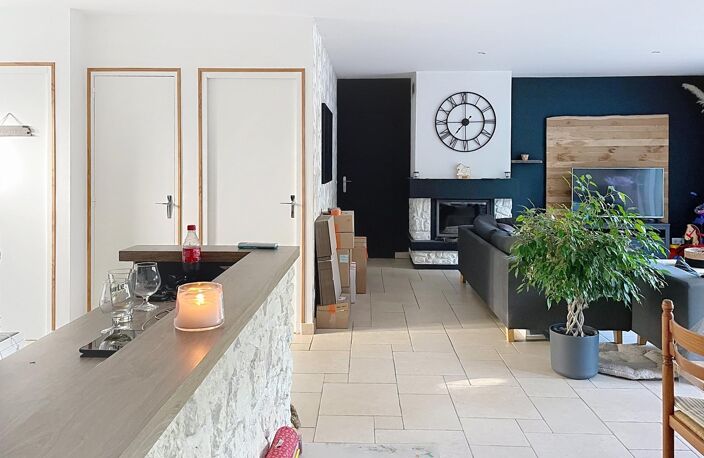 Maison de 122m² au centre d'un parc arboré. — photo 2