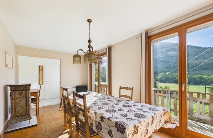 Maison de village à fort potentiel et vue montagne à Rochesson. — photo 3