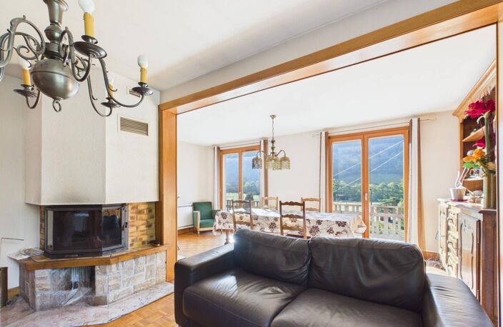 Maison de village à fort potentiel et vue montagne à Rochesson. — photo 4