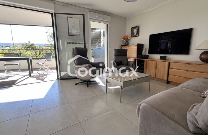 Vente appartement 4 pièces 82 m² La Rochelle (17000) — photo 3