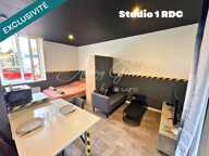 CHASSENEUIL-DU-POITOU  IMMEUBLE DE 4 APPARTEMENTS — photo 3