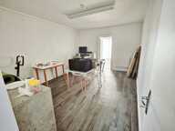 Immeuble: 2 locaux commerciaux et appartement T3 — photo 4