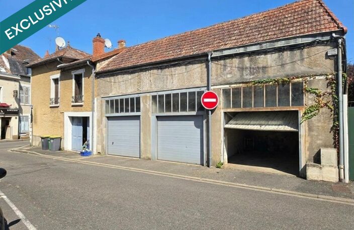 Cosne-sur-Loire : maison à rénover + appartement indépendant, garage double et cave, idéal investisseur — photo 2