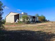 PROPRIETE AGRICOLE D'UN SEUL TENANT - LIBRE — photo 2