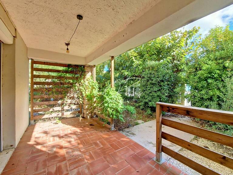 Appartement T4 3 chambres 80 m² terrasse et jardin — photo 1