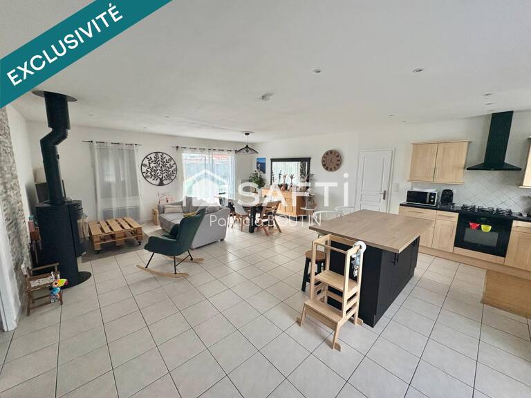 PAVILLON PLAIN PIED 3 CHAMBRES + GARAGE ET JARDIN A SAINTE OUENNE ! — photo 1