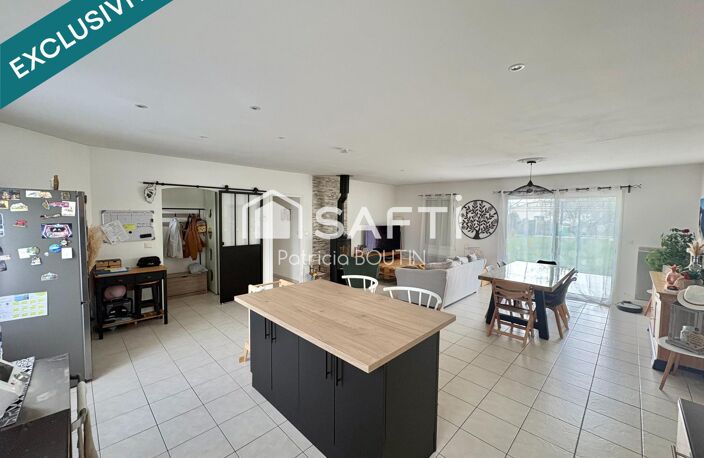 PAVILLON PLAIN PIED 3 CHAMBRES + GARAGE ET JARDIN A SAINTE OUENNE ! — photo 2