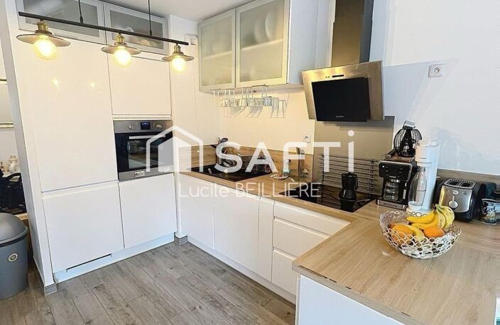 A DRANCY 93700 CENTRE VILLE appartement de 64m2, 3 pièces, 2 chambres, une place de parking intérieur — photo 3
