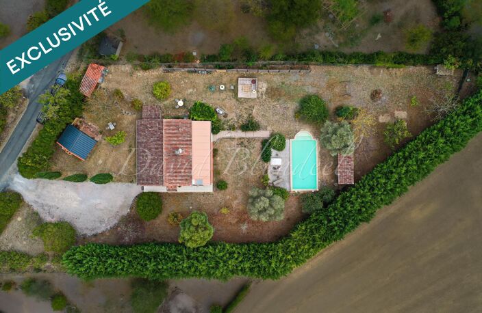 Maison de plain-pied 125m2 - Piscine - 2500m2 Terrain — photo 2