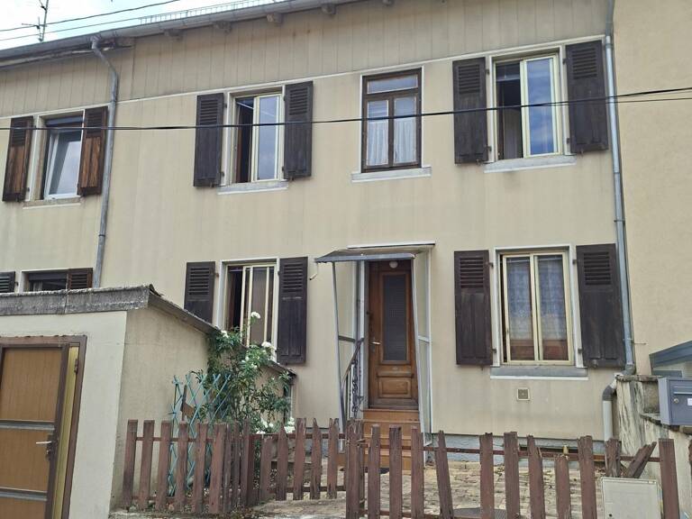 A rénover : maison accolée de 74m2 avec garage — photo 1