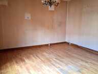 A rénover : maison accolée de 74m2 avec garage — photo 2