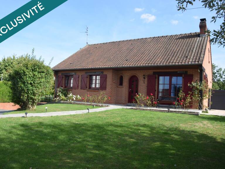 Pavillon individuel brique 4chambres semi plain pied. — photo 1