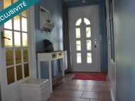 Pavillon individuel brique 4chambres semi plain pied. — photo 3