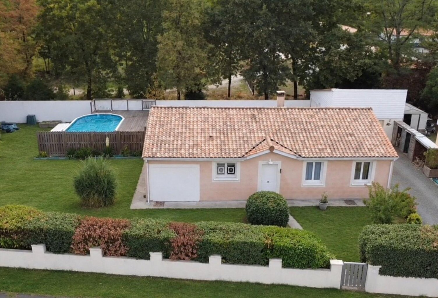 Calme / Centre / 4 chambres / double garage — photo 1