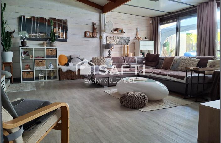 MAISON ATYPIQUE 4 CHAMBRES A AGNETZ — photo 5