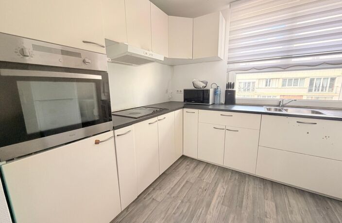 Une vue dégagée avec un volume confortable — photo 2
