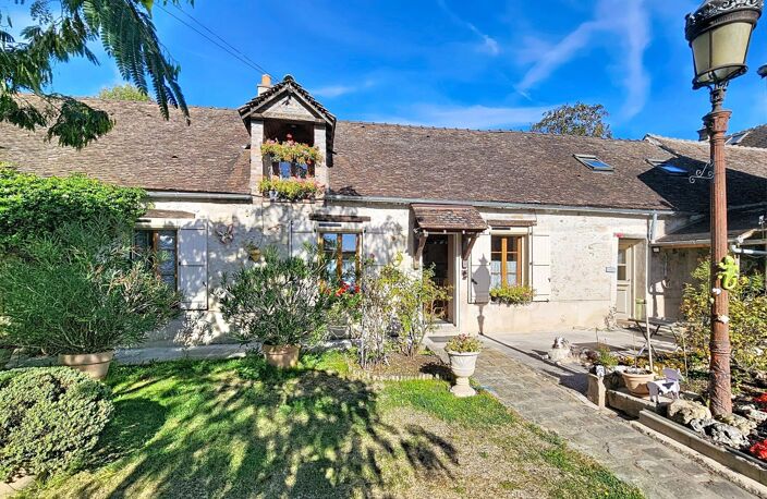 Longère familiale de 115 m² au cœur du village. — photo 2