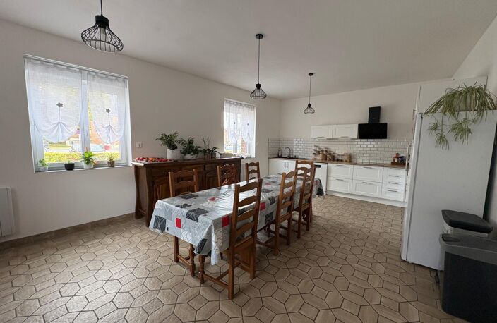 Maison familiale spacieuse avec beaux volumes. — photo 4