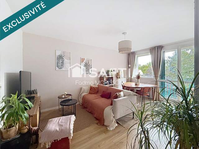 APPARTEMENT AVEC BALCON, PARKING ET 2 CAVES ! — photo du bien