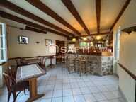 Ancien hôtel-bar de caractère, potentiel à révéler — photo 3