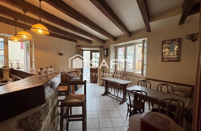 Ancien hôtel-bar de caractère, potentiel à révéler — photo 4