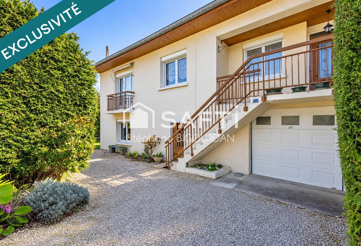 Maison Avanne : 151m², 6 pièces, sous-sol, grenier, 8 ares — photo 1