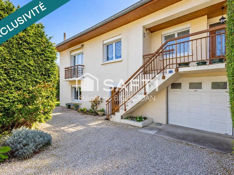 Maison Avanne : 151m², 6 pièces, sous-sol, grenier, 8 ares — photo 1