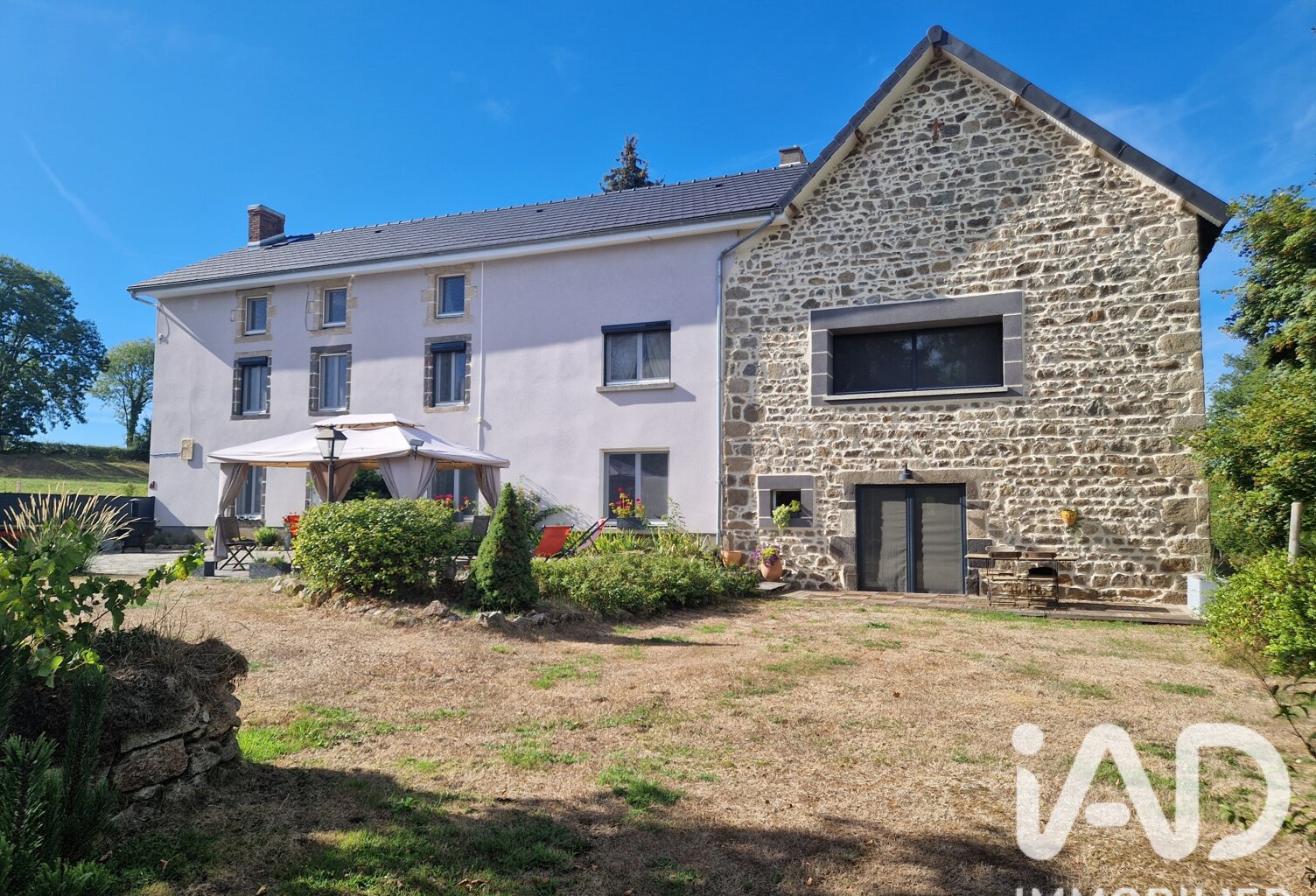 Vente Maison/villa 10 pièces — photo 1