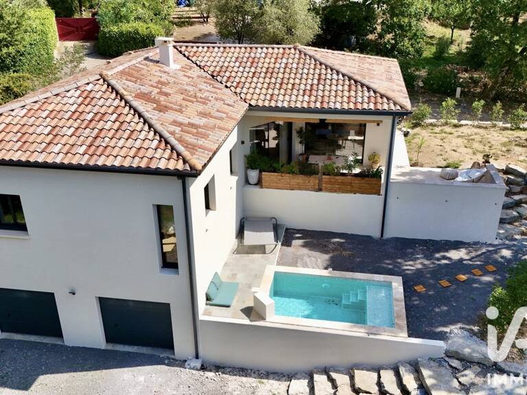 Vente Maison/villa 4 pièces — photo 1